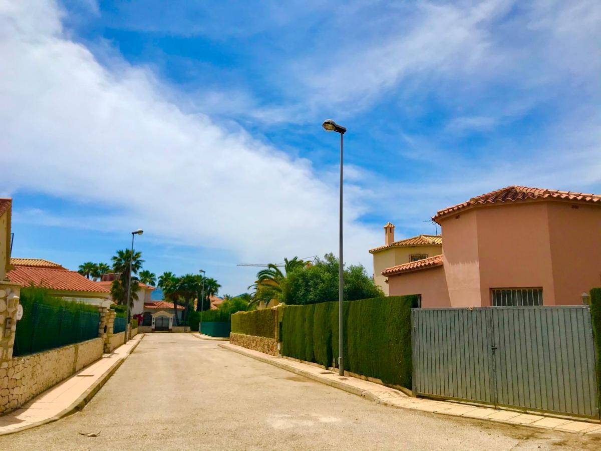 Villa Con Jardin En Oliva Nova Golf A 100M De La Playa Exteriör bild